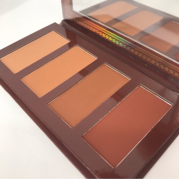 Luxie Pro Face Brush & Ace Beauté Bronzer Palette - Picture 7 of 8